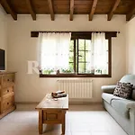 Ruralia Apto Rural Mirando Al Cuera Amarillo Piscina Lledias