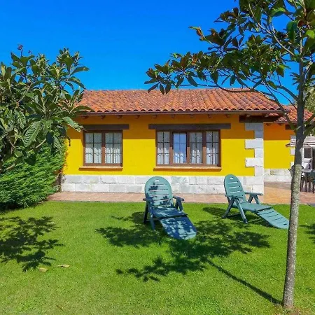 Apartment Ruralia Apto Mirando Al Cuera Amarillo Con Piscina En Posada De Llanes Lledias