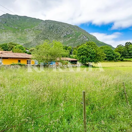 PDRA004R Appto rural con piscina cerca de Llanes Lledias